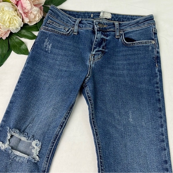 Free People Blue Color Blocked Cotton Blend Crop Flare Leg Denim Jeans Size 25 - Picture 2 of 7